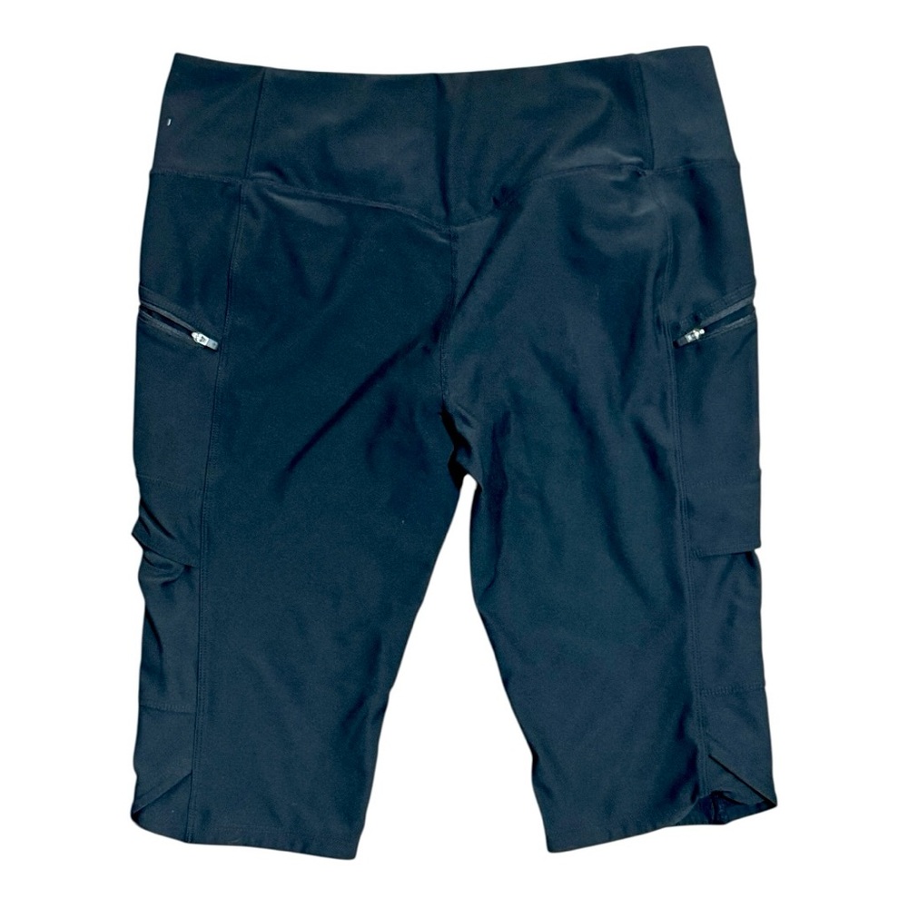 Eddie Bauer Women's Black Bike Shorts Size Large With Multiple Pockets